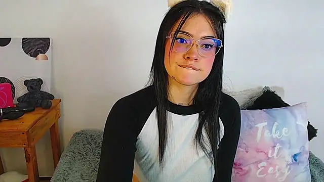 Isa Maiden1 online show from 10-02-25, 03:30