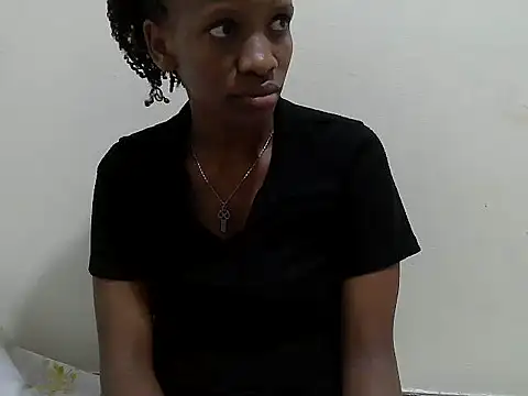 prettybeee online show from 10-26-25, 08:53