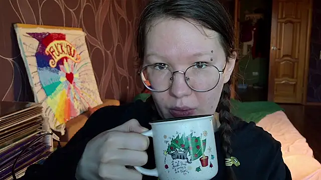 MiriamOr online show from 12-15-25, 08:51