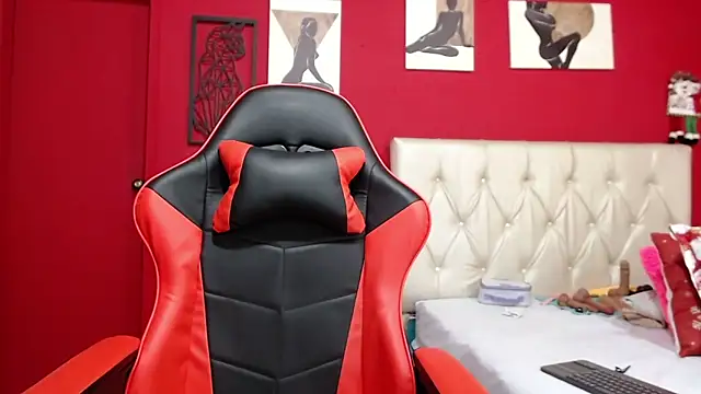 Rebecca Milf online show from 12-14-25, 12:10