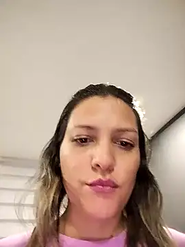 Snapshot of Mia_Hampton chatting on 01-24-25, 08:11 Mia Hampton online show from 01-24-25, 08:11