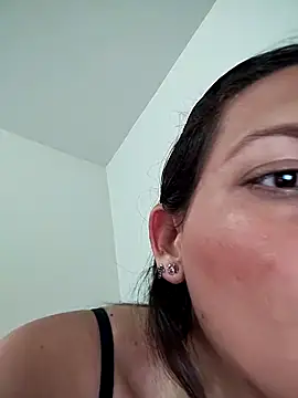 Snapshot of Mia_Hampton chatting on 02-28-25, 10:17 Mia Hampton online show from 02-28-25, 10:17