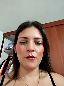 Snapshot of Mia_Hampton chatting on 03-14-25, 08:49 Mia Hampton online show from 03-14-25, 08:49