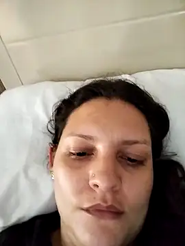 Snapshot of Mia_Hampton chatting on 09-24-25, 03:59 Mia Hampton online show from 09-24-25, 03:59