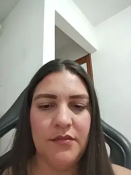 Mia Hampton online show from 07-14-26, 10:37