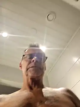 Snapshot of DarrenSullivanSlut chatting on 02-10-25, 11:46 DarrenSullivanSlut online show from 02-10-25, 11:46