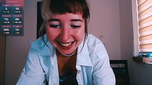 Cosmo Riri online show from 03-13-26, 04:30