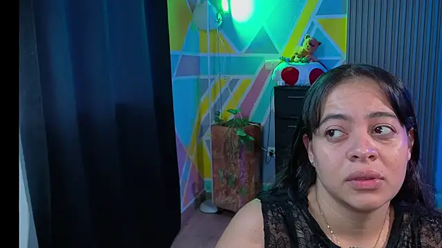 Cuttiealice online show from 09-30-25, 11:59