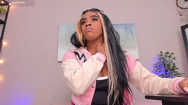 Briana Wells  online show from 02-20-26, 01:33