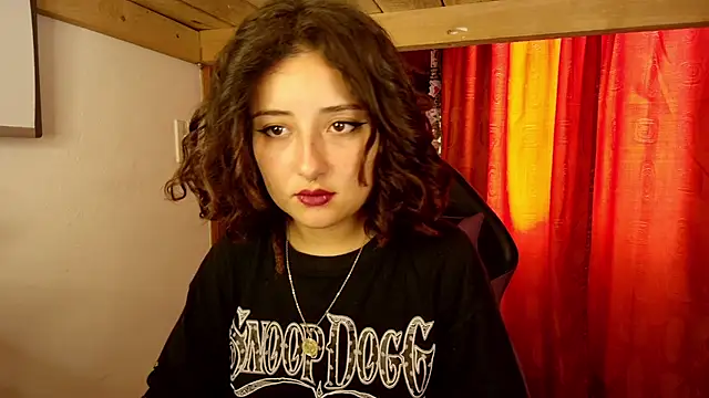 Lilith DeVil  online show from 02-25-25, 04:42