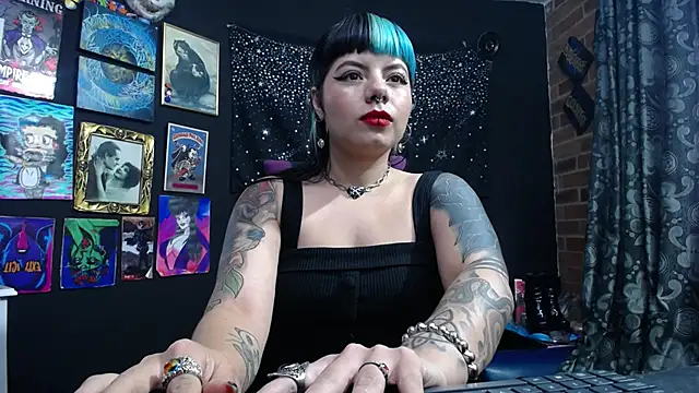 Yourmadame P online show from 03-04-25, 08:16