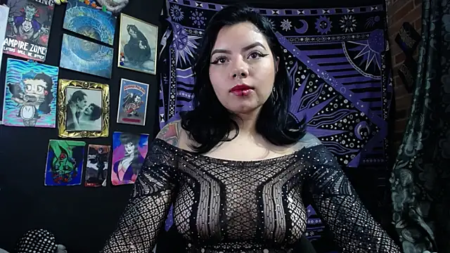 Yourmadame P online show from 04-23-26, 04:03