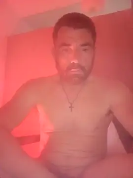 Snapshot of George21ek chatting on 11-23-25, 12:21 George21ek online show from 11-23-25, 12:21