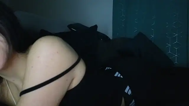 Snapshot of Durghetta chatting on 11-13-25, 11:14 Durghetta online show from 11-13-25, 11:14