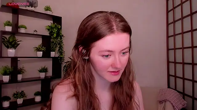 Snapshot of KateCuddle chatting on 06-22-26, 02:24 KateCuddle online show from 06-22-26, 02:24