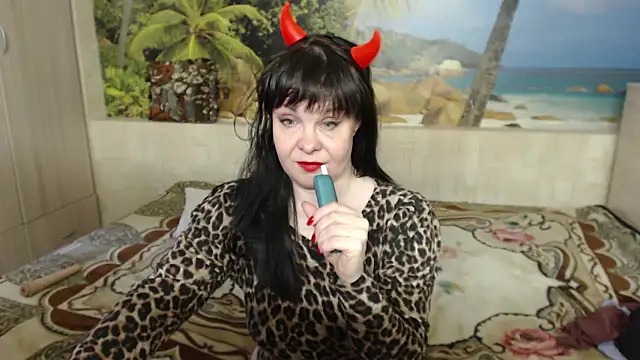 Aphelandra online show from 03-18-25, 10:03