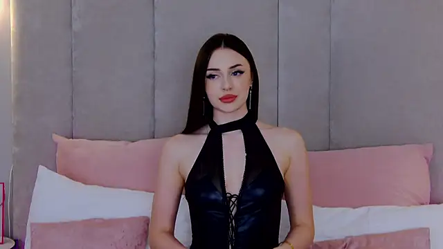 Snapshot of Betty_Bridge chatting on 01-28-25, 12:00 Betty Bridge online show from 01-28-25, 12:00