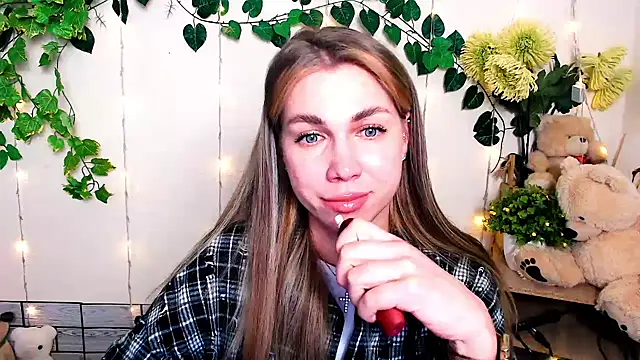 Sport Tall Doll online show from 02-25-26, 10:47