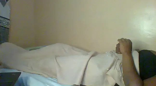 Snapshot of Eminent_Ride chatting on 03-10-25, 11:06 Eminent Ride online show from 03-10-25, 11:06