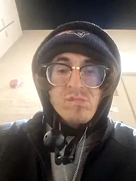 shaved online show from 11-25-25, 06:13