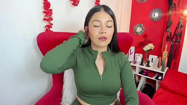 julieta evans  online show from 02-25-25, 07:36