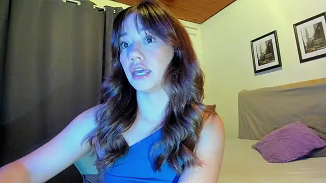 sofimendoza online show from 10-18-25, 07:42