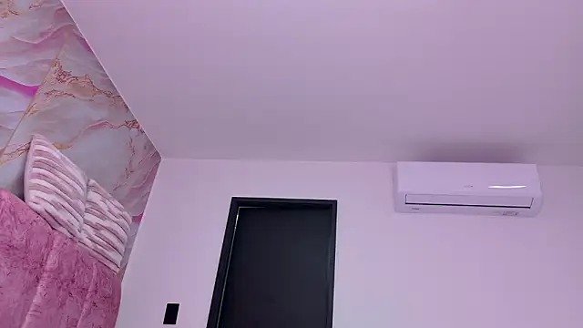 celeste sea online show from 02-12-26, 07:20