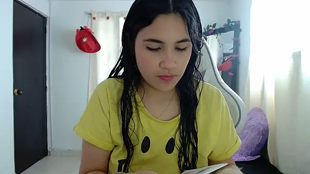 InocentHeaven1 online show from 02-08-25, 01:22