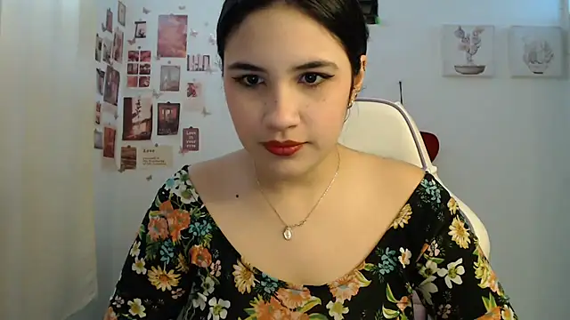 Snapshot of InocentHeaven1 chatting on 06-18-26, 12:42 InocentHeaven1 online show from 06-18-26, 12:42