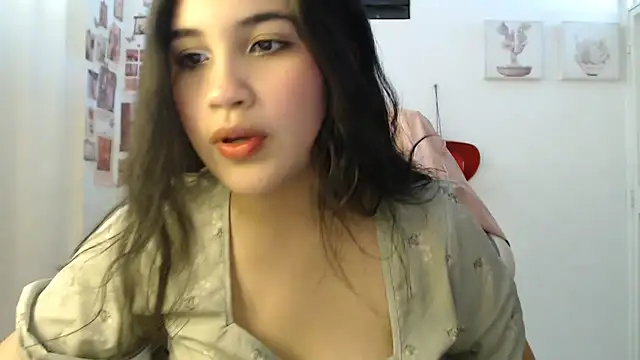 Snapshot of InocentHeaven1 chatting on 07-18-26, 12:42 InocentHeaven1 online show from 07-18-26, 12:42