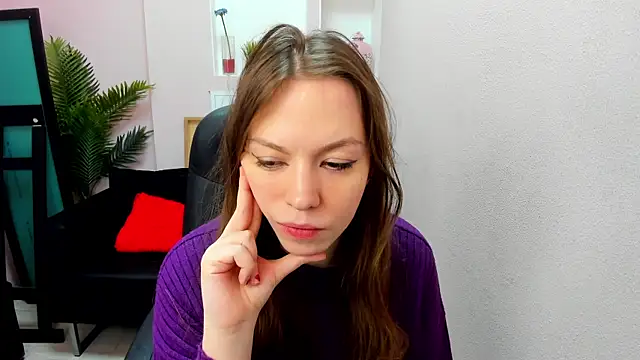 Persephoni online show from 02-15-25, 06:02