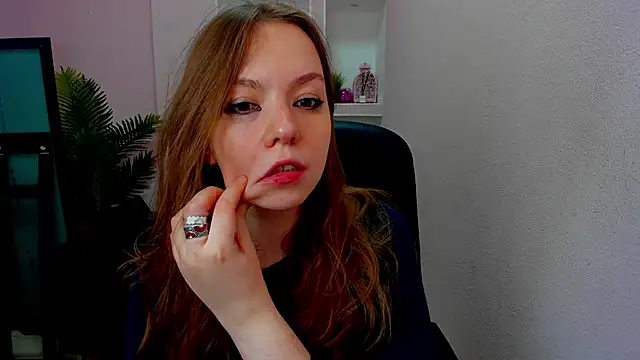 Persephoni online show from 11-13-25, 10:36