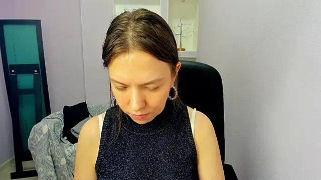 Persephoni online show from 03-25-26, 10:43