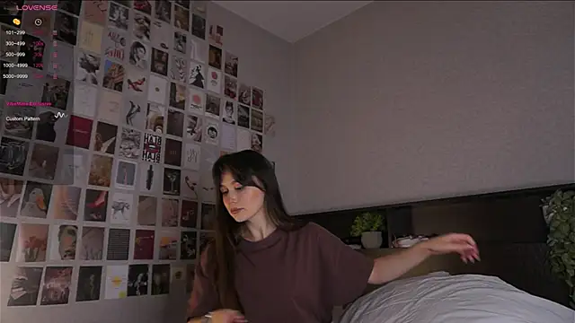 itssophiie online show from 09-28-25, 07:08