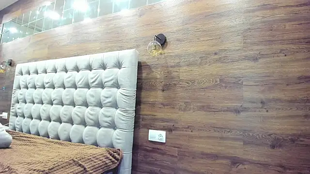 FitKate online show from 11-14-25, 01:26