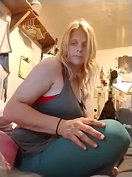 lilbug69 online show from 03-02-26, 09:16