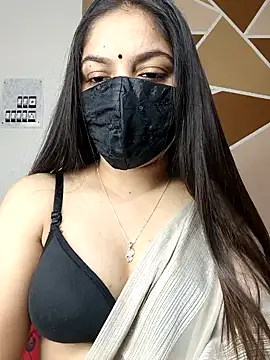 Snapshot of _desigori chatting on 01-08-25, 04:12 desigori online show from 01-08-25, 04:12