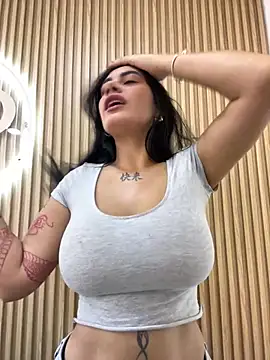 clarachanelricek online show from 03-15-25, 05:04