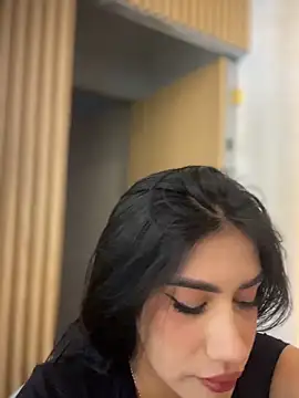 clarachanelricek online show from 11-14-25, 07:12