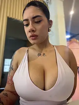 clarachanelricek online show from 03-20-26, 08:35