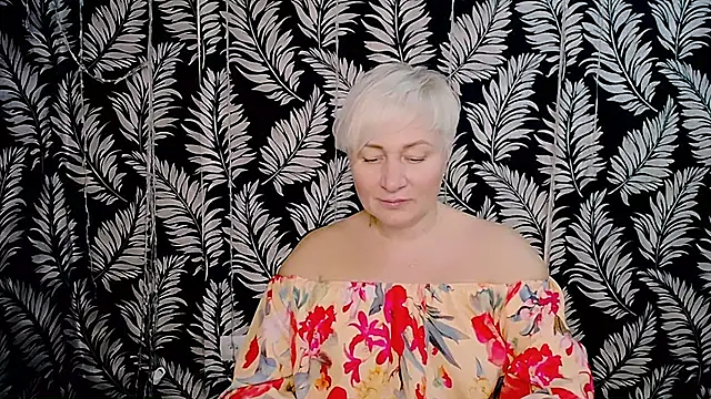 Olivia playful online show from 12-19-25, 12:23