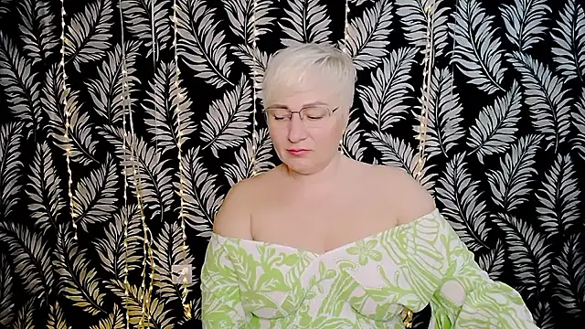 Olivia playful online show from 04-10-26, 10:31