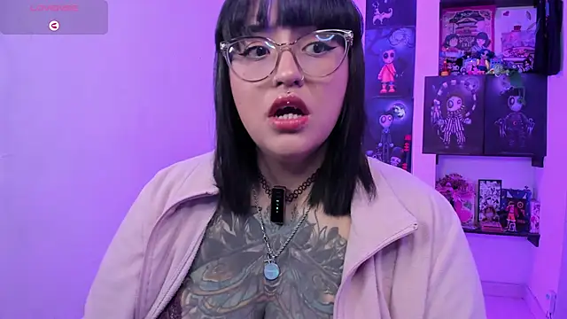  Ali Brinck  online show from 10-08-25, 01:36