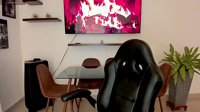 brunetenikole02 online show from 09-16-25, 02:12