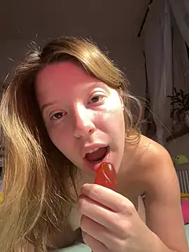 kimczii online show from 03-18-25, 06:25