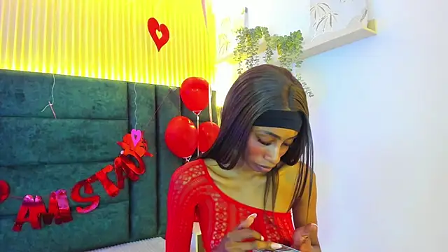 Snapshot of AntonellaaHot chatting on 02-15-25, 03:52 AntonellaaHot online show from 02-15-25, 03:52