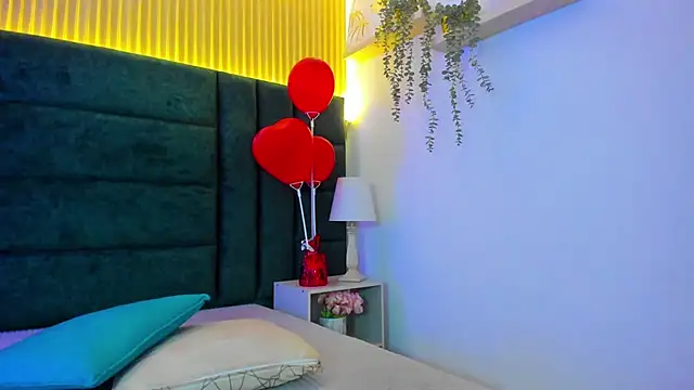 Snapshot of AntonellaaHot chatting on 02-17-25, 11:09 AntonellaaHot online show from 02-17-25, 11:09