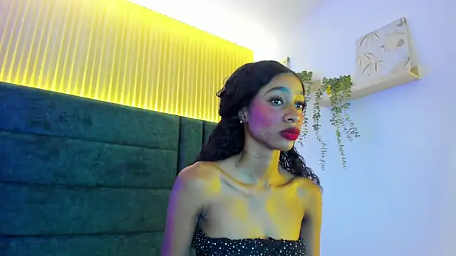 Snapshot of AntonellaaHot chatting on 03-14-25, 07:44 AntonellaaHot online show from 03-14-25, 07:44