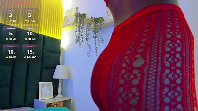 Snapshot of AntonellaaHot chatting on 03-21-25, 11:12 AntonellaaHot online show from 03-21-25, 11:12