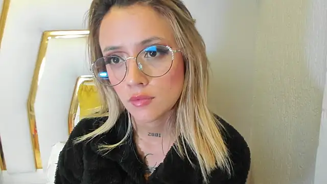 Sabrina Cole online show from 01-15-25, 09:24